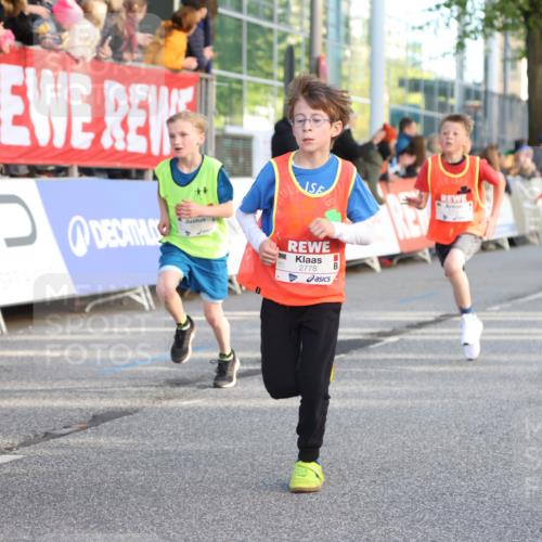 25.04.2025 - Das Zehntel Lena Gebhardt http://msf.ph/oto/7780345 26.04.2025 08:51:25 Ziel 1080, 1087, 1114, 1484, 1488, 1546, 1748, 1757, 1781, 1787, 1922, 1943, 2010, 2309, 2356, 2392, 2474, 2621, 2667, 2672, 2709, 2718, 2734, 2778, 2795, 2827, 2832, 2848, 2853, 2914, 2919, 2960, 3040, 3049, 3097, 3099, 3188, 3231, 3415, 3710, 3782, 3808, 3865, 3877 meine-sportfotos.de