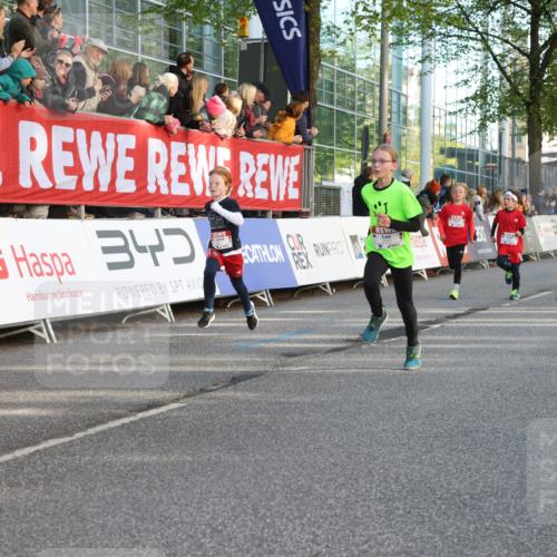 25.04.2025 - Das Zehntel Lena Gebhardt http://msf.ph/oto/7780392 26.04.2025 08:51:27 Ziel 1080, 1087, 1177, 1484, 1488, 1546, 1748, 1757, 1781, 1787, 1922, 1943, 2010, 2213, 2309, 2348, 2356, 2392, 2474, 2621, 2667, 2672, 2684, 2709, 2718, 2734, 2778, 2795, 2827, 2832, 2848, 2853, 2907, 2914, 2919, 2960, 3040, 3049, 3097, 3099, 3188, 3231, 3415, 3710, 3808, 3865, 3877 meine-sportfotos.de