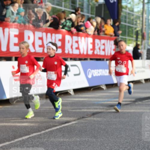 25.04.2025 - Das Zehntel Lena Gebhardt http://msf.ph/oto/7780519 26.04.2025 08:51:30 Ziel 1080, 1087, 1177, 1484, 1488, 1546, 1748, 1757, 1781, 1787, 1922, 1943, 2010, 2213, 2309, 2348, 2356, 2392, 2474, 2505, 2621, 2644, 2667, 2672, 2684, 2700, 2709, 2718, 2778, 2779, 2795, 2827, 2832, 2848, 2853, 2907, 2914, 2919, 2960, 2975, 3040, 3049, 3066, 3097, 3099, 3188, 3231, 3415, 3710, 3808, 3865, 3877 meine-sportfotos.de