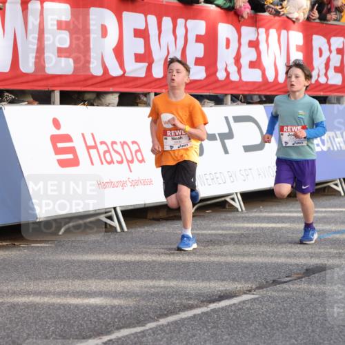 25.04.2025 - Das Zehntel Lena Gebhardt http://msf.ph/oto/7780817 26.04.2025 08:51:37 Ziel 1112, 1113, 1171, 1177, 1488, 1546, 1621, 1757, 1781, 1787, 1922, 1943, 2010, 2213, 2309, 2348, 2481, 2505, 2621, 2644, 2667, 2672, 2684, 2700, 2779, 2795, 2848, 2853, 2907, 2914, 2919, 2960, 2975, 3040, 3049, 3066, 3097, 3099, 3188, 3415, 3486, 3538, 3710, 3808, 3856, 3873, 3877 meine-sportfotos.de