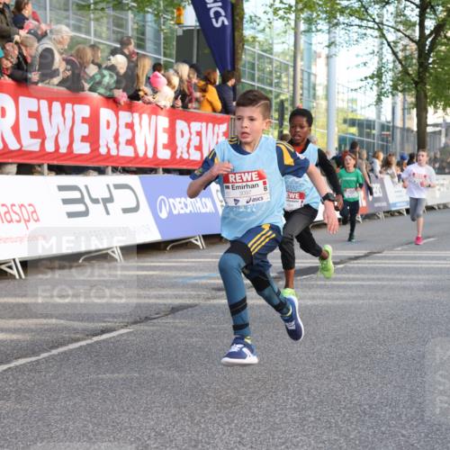 25.04.2025 - Das Zehntel Lena Gebhardt http://msf.ph/oto/7781047 26.04.2025 08:51:42 Ziel 1112, 1113, 1171, 1177, 1488, 1546, 1621, 1757, 1781, 1787, 1922, 1943, 2010, 2213, 2309, 2348, 2481, 2505, 2621, 2644, 2667, 2672, 2684, 2700, 2779, 2848, 2853, 2907, 2914, 2919, 2960, 2975, 3049, 3066, 3097, 3099, 3188, 3415, 3486, 3538, 3710, 3720, 3808, 3856, 3873, 3877 meine-sportfotos.de