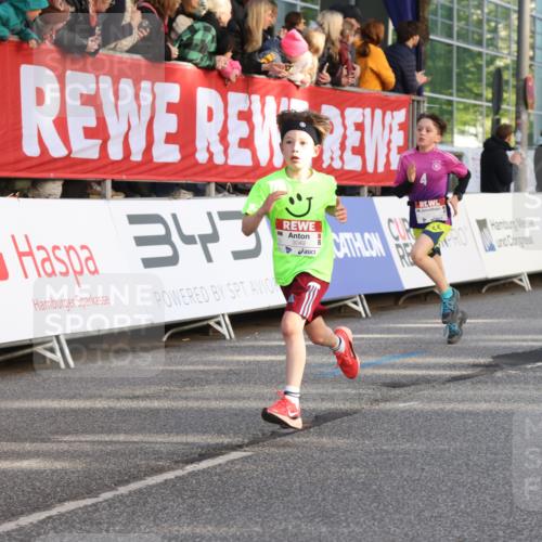 25.04.2025 - Das Zehntel Lena Gebhardt http://msf.ph/oto/7781311 26.04.2025 08:51:46 Ziel 1112, 1113, 1171, 1177, 1488, 1546, 1621, 1757, 1788, 1943, 2010, 2213, 2309, 2348, 2481, 2505, 2621, 2644, 2684, 2700, 2779, 2848, 2853, 2907, 2914, 2919, 2960, 2975, 3049, 3066, 3097, 3099, 3188, 3404, 3415, 3486, 3538, 3720, 3808, 3856, 3873, 3877 meine-sportfotos.de