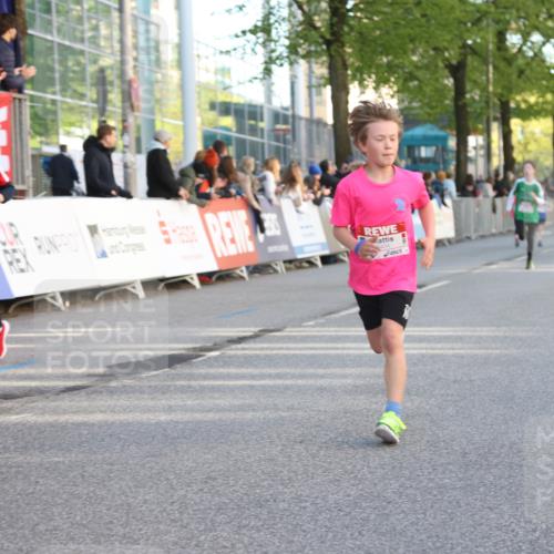 25.04.2025 - Das Zehntel Lena Gebhardt http://msf.ph/oto/7782196 26.04.2025 08:52:06 Ziel 1112, 1113, 1166, 1171, 1176, 1188, 1207, 1208, 1232, 1245, 1621, 1654, 1788, 1939, 2015, 2023, 2149, 2161, 2216, 2355, 2364, 2481, 2859, 2886, 3060, 3160, 3161, 3212, 3404, 3407, 3450, 3486, 3496, 3516, 3530, 3538, 3595, 3720, 3822, 3856, 3873 meine-sportfotos.de