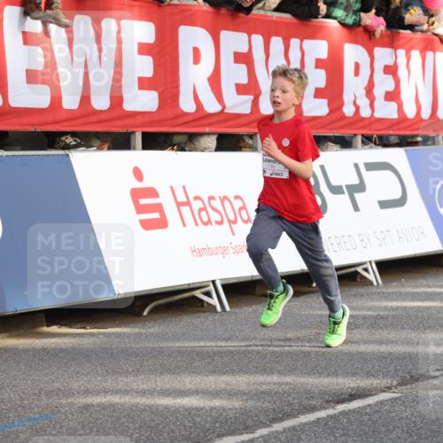 25.04.2025 - Das Zehntel Lena Gebhardt http://msf.ph/oto/7782293 26.04.2025 08:52:09 Ziel 1112, 1122, 1166, 1171, 1176, 1188, 1207, 1208, 1232, 1245, 1418, 1621, 1654, 1788, 1939, 2015, 2023, 2149, 2161, 2216, 2355, 2364, 2481, 2804, 2859, 2886, 3060, 3160, 3161, 3171, 3212, 3404, 3407, 3450, 3496, 3516, 3530, 3595, 3720, 3822, 3856, 3873 meine-sportfotos.de