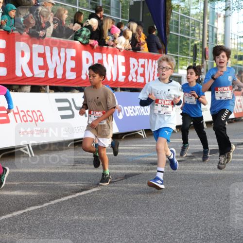 25.04.2025 - Das Zehntel Lena Gebhardt http://msf.ph/oto/7782518 26.04.2025 08:52:14 Ziel 1122, 1127, 1166, 1176, 1188, 1207, 1208, 1232, 1245, 1418, 1654, 1788, 1939, 1979, 2015, 2023, 2029, 2149, 2161, 2216, 2355, 2364, 2804, 2859, 2886, 3060, 3160, 3161, 3171, 3212, 3404, 3407, 3450, 3496, 3516, 3530, 3595, 3720, 3822 meine-sportfotos.de