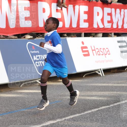 25.04.2025 - Das Zehntel Lena Gebhardt http://msf.ph/oto/7782709 26.04.2025 08:52:19 Ziel 1122, 1127, 1166, 1176, 1188, 1207, 1208, 1232, 1245, 1418, 1654, 1761, 1939, 1979, 2015, 2023, 2029, 2149, 2161, 2187, 2216, 2355, 2364, 2464, 2804, 2859, 2886, 3060, 3063, 3085, 3088, 3160, 3161, 3171, 3212, 3225, 3404, 3407, 3450, 3467, 3496, 3516, 3530, 3595, 3822, 3884 meine-sportfotos.de