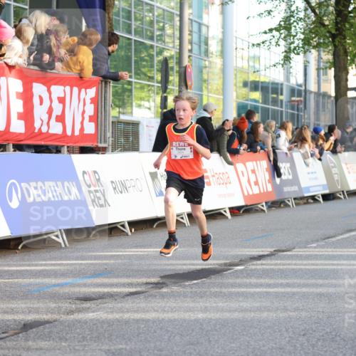 25.04.2025 - Das Zehntel Lena Gebhardt http://msf.ph/oto/7783286 26.04.2025 08:52:33 Ziel 1108, 1122, 1127, 1166, 1176, 1188, 1418, 1541, 1568, 1752, 1761, 1979, 2023, 2029, 2187, 2194, 2216, 2275, 2364, 2464, 2500, 2628, 2804, 2859, 2886, 3063, 3085, 3088, 3102, 3161, 3171, 3178, 3225, 3407, 3409, 3462, 3467, 3496, 3499, 3592, 3599, 3603, 3617, 3822, 3884, 3921, 3944 meine-sportfotos.de