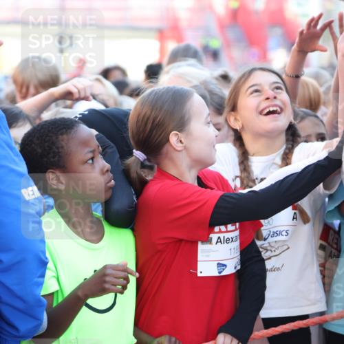 25.04.2025 - Das Zehntel Lena Gebhardt http://msf.ph/oto/7797937 26.04.2025 07:26:52 Allgemein zum Event 3042, 3042, 1188, 118, 90, 7 meine-sportfotos.de
