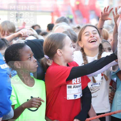25.04.2025 - Das Zehntel Lena Gebhardt http://msf.ph/oto/7797943 26.04.2025 07:26:52 Allgemein zum Event 3042, 7, 1188, 1188 meine-sportfotos.de