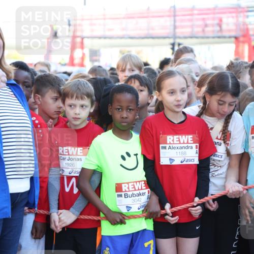 25.04.2025 - Das Zehntel Lena Gebhardt http://msf.ph/oto/7798080 26.04.2025 07:28:12 Allgemein zum Event 1188, 1926, 3042, 92 meine-sportfotos.de