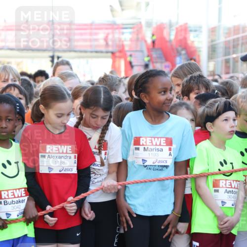 25.04.2025 - Das Zehntel Lena Gebhardt http://msf.ph/oto/7798092 26.04.2025 07:28:13 Allgemein zum Event 3042, 1188, 7, 1193, 3049 meine-sportfotos.de