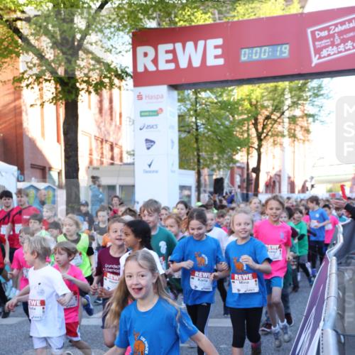 25.04.2025 - Das Zehntel Lena Gebhardt http://msf.ph/oto/7798552 26.04.2025 07:32:13 Allgemein zum Event 0, 00, 19, 2311, 20454 meine-sportfotos.de