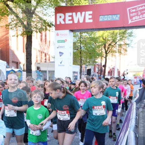 25.04.2025 - Das Zehntel Lena Gebhardt http://msf.ph/oto/7798995 26.04.2025 07:32:35 Allgemein zum Event 2389, 2244, 0, 00, 42, 2390, 1263, 423 meine-sportfotos.de