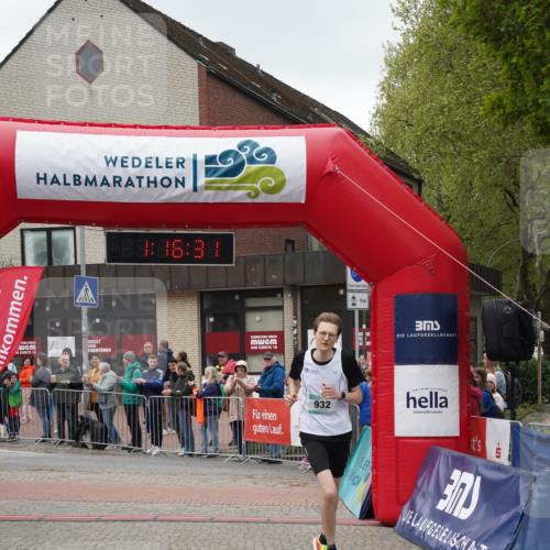 04.05.2025 - 8. Wedeler Halbmarathon Felixshl http://msf.ph/oto/7815180 04.05.2025 11:16:29 Ziel 932 meine-sportfotos.de