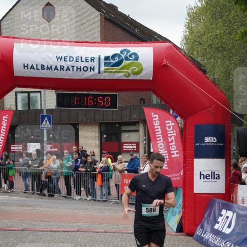 04.05.2025 - 8. Wedeler Halbmarathon Felixshl http://msf.ph/oto/7815192 04.05.2025 11:16:48 Ziel 589 meine-sportfotos.de