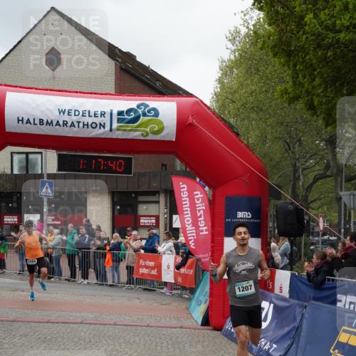 04.05.2025 - 8. Wedeler Halbmarathon Felixshl http://msf.ph/oto/7815204 04.05.2025 11:17:38 Ziel 1184, 1207 meine-sportfotos.de