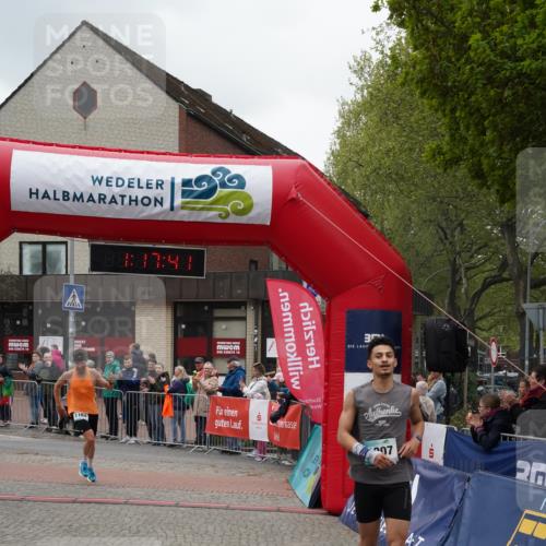 04.05.2025 - 8. Wedeler Halbmarathon Felixshl http://msf.ph/oto/7815206 04.05.2025 11:17:39 Ziel 1184, 1207 meine-sportfotos.de