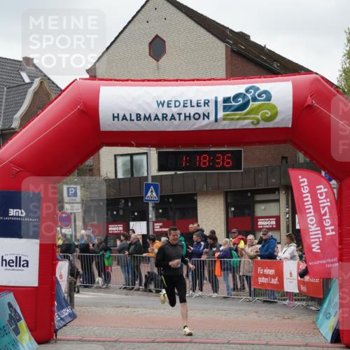 04.05.2025 - 8. Wedeler Halbmarathon Felixshl http://msf.ph/oto/7815222 04.05.2025 11:18:34 Ziel 1095 meine-sportfotos.de