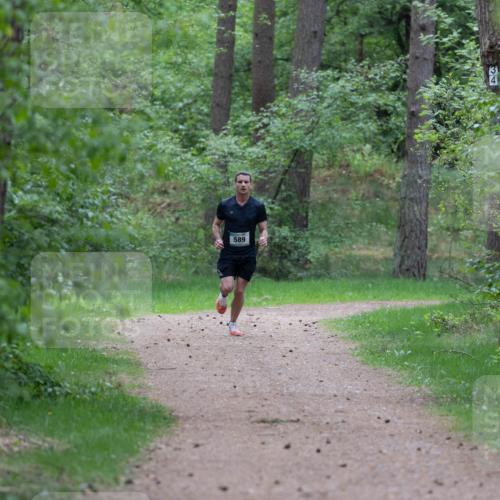 04.05.2025 - 8. Wedeler Halbmarathon Michael Strokosch http://msf.ph/oto/7815270 04.05.2025 10:27:01 Laufen 589 meine-sportfotos.de