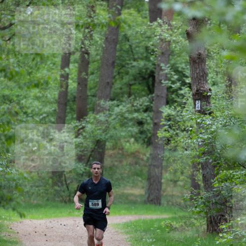 04.05.2025 - 8. Wedeler Halbmarathon Michael Strokosch http://msf.ph/oto/7815288 04.05.2025 10:27:06 Laufen 589 meine-sportfotos.de