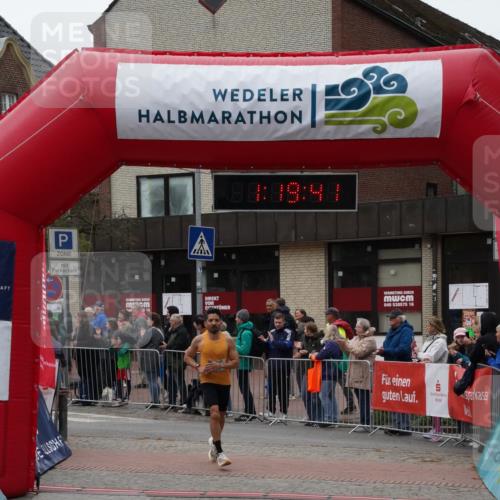 04.05.2025 - 8. Wedeler Halbmarathon Felixshl http://msf.ph/oto/7815300 04.05.2025 11:19:39 Ziel 534 meine-sportfotos.de