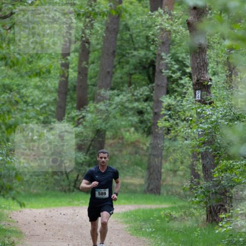 04.05.2025 - 8. Wedeler Halbmarathon Michael Strokosch http://msf.ph/oto/7815301 04.05.2025 10:27:07 Laufen 589 meine-sportfotos.de