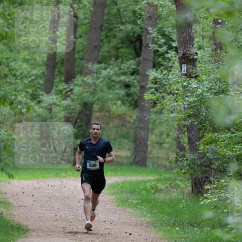 04.05.2025 - 8. Wedeler Halbmarathon Michael Strokosch http://msf.ph/oto/7815309 04.05.2025 10:27:07 Laufen 589 meine-sportfotos.de