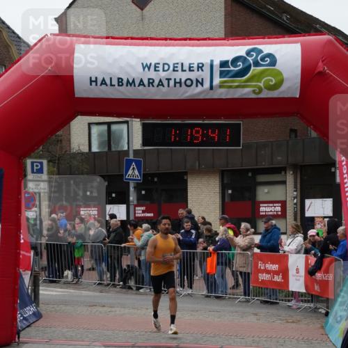 04.05.2025 - 8. Wedeler Halbmarathon Felixshl http://msf.ph/oto/7815310 04.05.2025 11:19:39 Ziel 534 meine-sportfotos.de