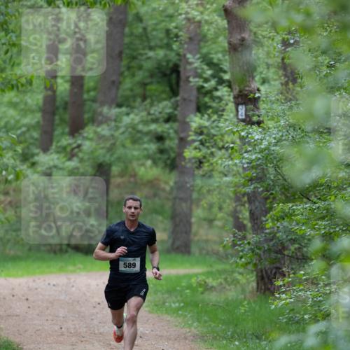 04.05.2025 - 8. Wedeler Halbmarathon Michael Strokosch http://msf.ph/oto/7815313 04.05.2025 10:27:09 Laufen 589 meine-sportfotos.de
