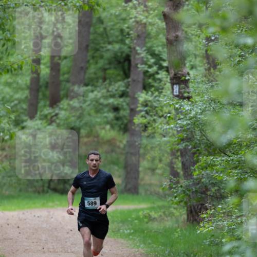 04.05.2025 - 8. Wedeler Halbmarathon Michael Strokosch http://msf.ph/oto/7815319 04.05.2025 10:27:09 Laufen 589 meine-sportfotos.de