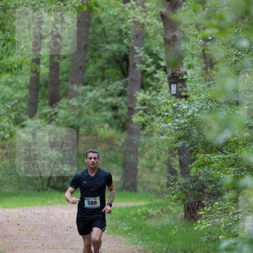 04.05.2025 - 8. Wedeler Halbmarathon Michael Strokosch http://msf.ph/oto/7815322 04.05.2025 10:27:09 Laufen 589 meine-sportfotos.de