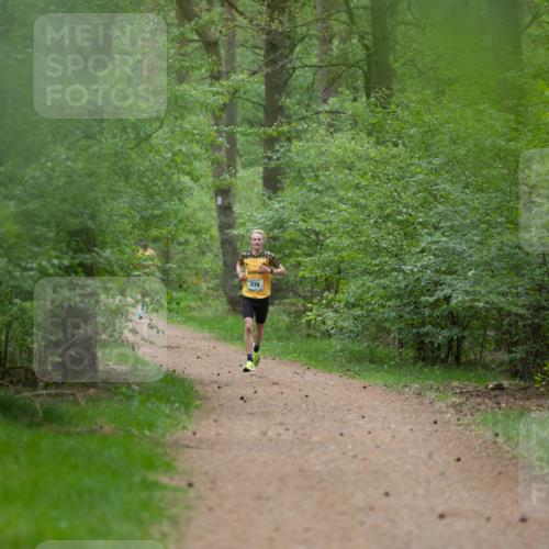 04.05.2025 - 8. Wedeler Halbmarathon Michael Strokosch http://msf.ph/oto/7815330 04.05.2025 10:27:33 Laufen 578 meine-sportfotos.de