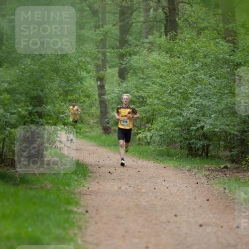 04.05.2025 - 8. Wedeler Halbmarathon Michael Strokosch http://msf.ph/oto/7815334 04.05.2025 10:27:34 Laufen 578 meine-sportfotos.de
