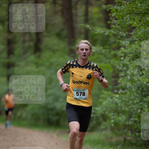 04.05.2025 - 8. Wedeler Halbmarathon Michael Strokosch http://msf.ph/oto/7815349 04.05.2025 10:27:42 Laufen 578 meine-sportfotos.de