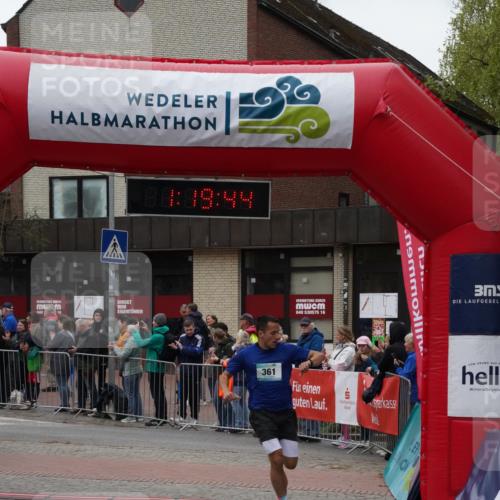 04.05.2025 - 8. Wedeler Halbmarathon Felixshl http://msf.ph/oto/7815350 04.05.2025 11:19:42 Ziel 361, 534 meine-sportfotos.de