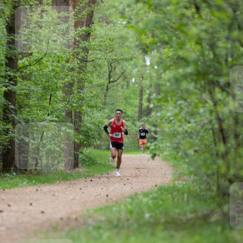 04.05.2025 - 8. Wedeler Halbmarathon Michael Strokosch http://msf.ph/oto/7815381 04.05.2025 10:29:11 Laufen 993 meine-sportfotos.de