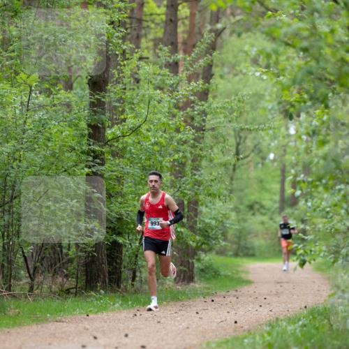 04.05.2025 - 8. Wedeler Halbmarathon Michael Strokosch http://msf.ph/oto/7815385 04.05.2025 10:29:15 Laufen 993 meine-sportfotos.de