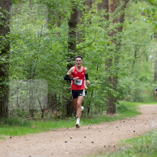 04.05.2025 - 8. Wedeler Halbmarathon Michael Strokosch http://msf.ph/oto/7815389 04.05.2025 10:29:16 Laufen 993 meine-sportfotos.de