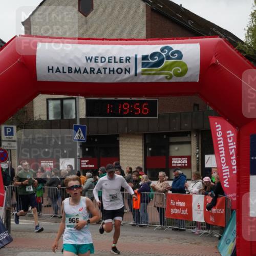 04.05.2025 - 8. Wedeler Halbmarathon Felixshl http://msf.ph/oto/7815422 04.05.2025 11:19:54 Ziel 478, 630, 966 meine-sportfotos.de