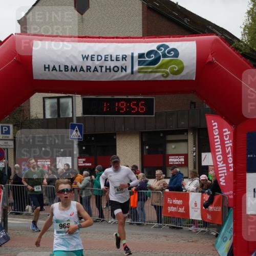 04.05.2025 - 8. Wedeler Halbmarathon Felixshl http://msf.ph/oto/7815427 04.05.2025 11:19:54 Ziel 478, 630, 966 meine-sportfotos.de