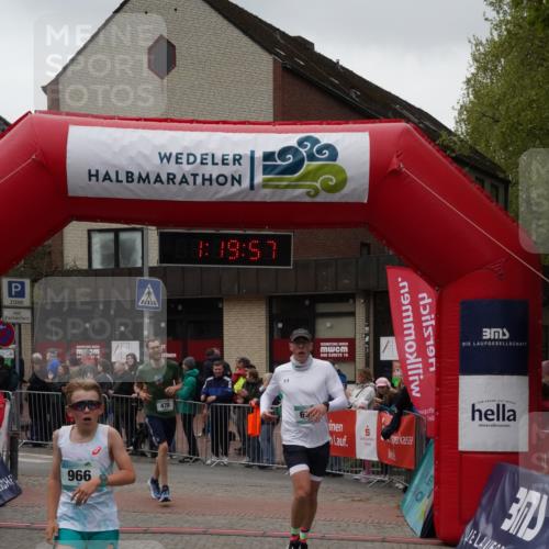04.05.2025 - 8. Wedeler Halbmarathon Felixshl http://msf.ph/oto/7815432 04.05.2025 11:19:55 Ziel 478, 630, 966 meine-sportfotos.de