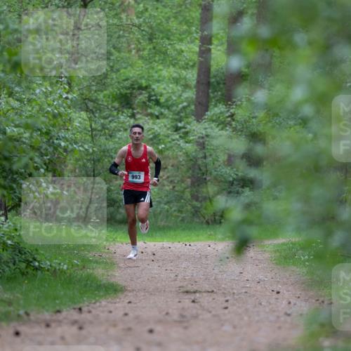 04.05.2025 - 8. Wedeler Halbmarathon Michael Strokosch http://msf.ph/oto/7815458 04.05.2025 10:29:24 Laufen 993 meine-sportfotos.de