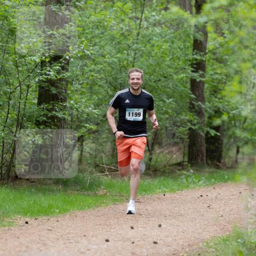 04.05.2025 - 8. Wedeler Halbmarathon Michael Strokosch http://msf.ph/oto/7815487 04.05.2025 10:29:30 Laufen 1199, 38 meine-sportfotos.de