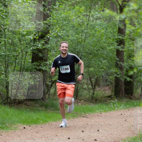 04.05.2025 - 8. Wedeler Halbmarathon Michael Strokosch http://msf.ph/oto/7815490 04.05.2025 10:29:31 Laufen 1199, 38 meine-sportfotos.de