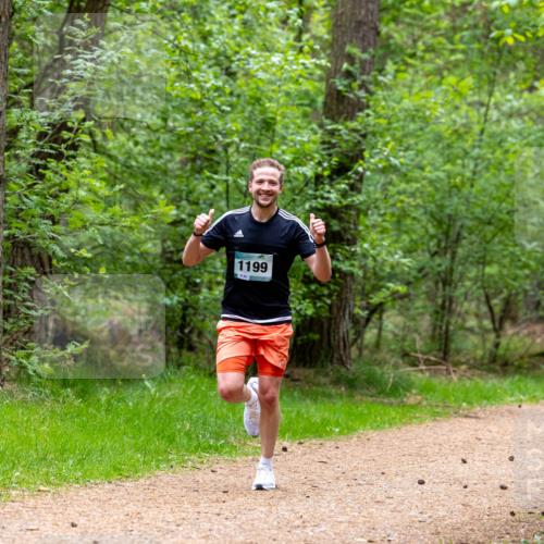 04.05.2025 - 8. Wedeler Halbmarathon Michael Strokosch http://msf.ph/oto/7815496 04.05.2025 10:29:32 Laufen 1199, 381 meine-sportfotos.de