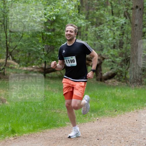 04.05.2025 - 8. Wedeler Halbmarathon Michael Strokosch http://msf.ph/oto/7815504 04.05.2025 10:29:34 Laufen 1199, 38, 1 meine-sportfotos.de