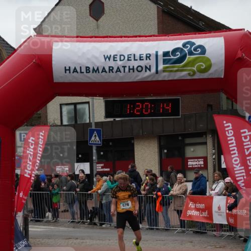 04.05.2025 - 8. Wedeler Halbmarathon Felixshl http://msf.ph/oto/7815528 04.05.2025 11:20:12 Ziel 578 meine-sportfotos.de