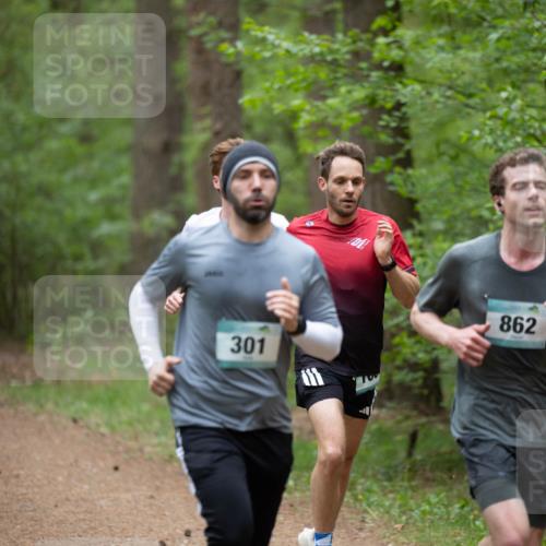 04.05.2025 - 8. Wedeler Halbmarathon Michael Strokosch http://msf.ph/oto/7815534 04.05.2025 10:30:56 Laufen 301, 862 meine-sportfotos.de
