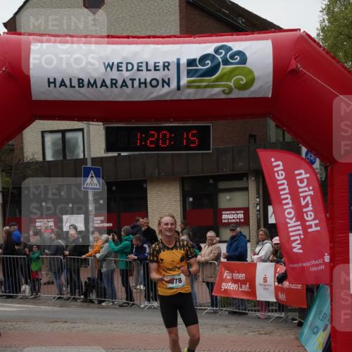 04.05.2025 - 8. Wedeler Halbmarathon Felixshl http://msf.ph/oto/7815538 04.05.2025 11:20:13 Ziel 578 meine-sportfotos.de