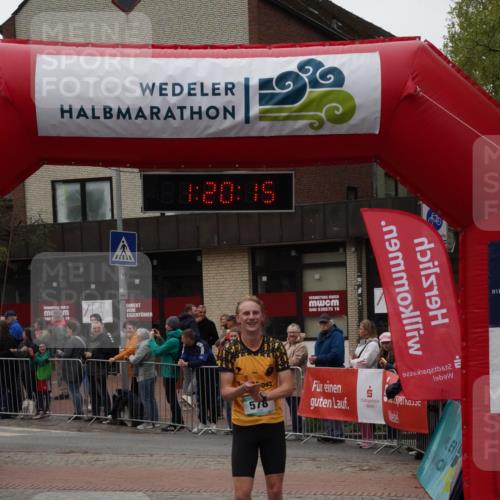 04.05.2025 - 8. Wedeler Halbmarathon Felixshl http://msf.ph/oto/7815547 04.05.2025 11:20:13 Ziel 578 meine-sportfotos.de